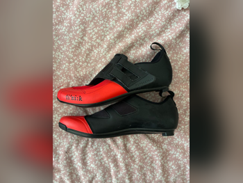 أحذية رياضية ركوب الدراجة  للجنسين  قياس 41