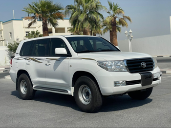 Toyota  Land Cruiser  GX  2009  Manual  232,000 Km  6 Cylinder  Four Wheel Drive (4WD)  SUV  White