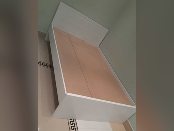 Beds - Single  - White  - Mattress Included