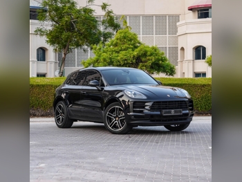 Porsche  Macan  S  2020  Automatic  50,000 Km  6 Cylinder  All Wheel Drive (AWD)  Van / Bus  Black  With Warranty