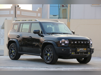 جيتور  تي 2  لكجري بلس  2025  اوتوماتيك  11,000 كم  4 سلندر  دفع رباعي  اس يو في  أسود  تحت الضمان