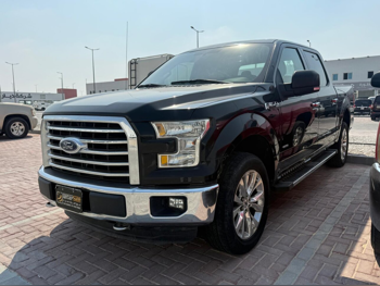 فورد  أف  150  2016  اوتوماتيك  130,000 كم  6 سلندر  دفع رباعي  بيكب  أسود