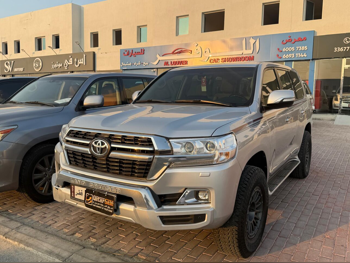 Toyota  Land Cruiser  GXR  2020  Automatic  115,000 Km  8 Cylinder  Four Wheel Drive (4WD)  SUV  Silver