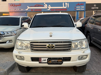Toyota  Land Cruiser  GXR  2007  Automatic  294,000 Km  6 Cylinder  Four Wheel Drive (4WD)  SUV  White