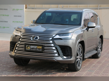 Lexus  LX  600 Luxury  2023  Automatic  69,000 Km  6 Cylinder  Four Wheel Drive (4WD)  SUV  Gray  With Warranty