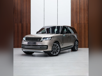 لاند روفر  رنج روفر  اتش اس اي  2022  اوتوماتيك  32,000 كم  8 سلندر  دفع رباعي  اس يو في  برونزي  تحت الضمان