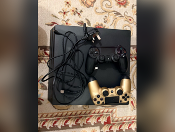 Video Games Consoles - Sony  - PlayStation 4 Pro  - 1 TB  -Included Controllers: 2