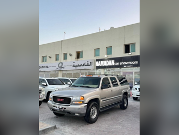 GMC  Yukon  XL SLT  2005  Automatic  112,000 Km  8 Cylinder  Four Wheel Drive (4WD)  SUV  Gold