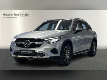 مرسيدس - بنز  جي ال سي  200  2025  اوتوماتيك  5,500 كم  4 سلندر  دفع رباعي  اس يو في  فضي  تحت الضمان