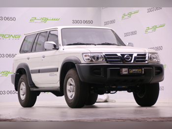 نيسان  باترول  اس جي ال  2002  عادي  101,000 كم  6 سلندر  دفع رباعي  اس يو في  أبيض