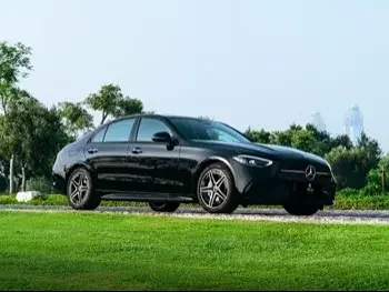 مرسيدس - بنز  200 سي  4 سلندر  سيدان  أسود  2023