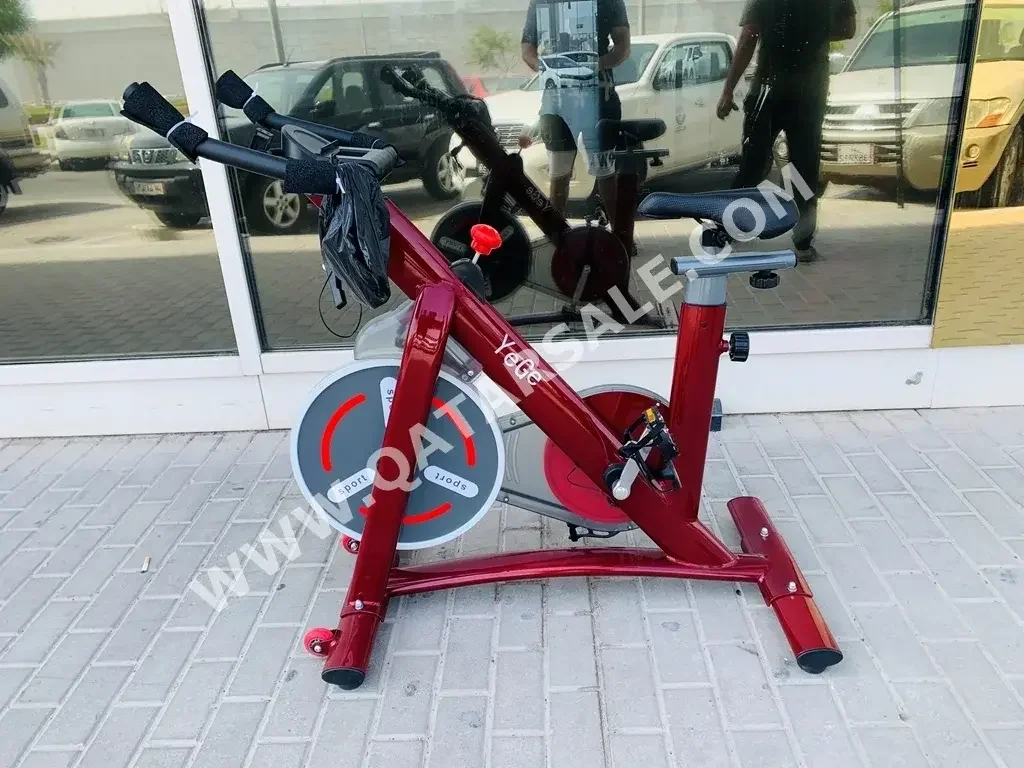 أجهزة اللياقة البدنية - دراجات التمرين  - يورو فتنس