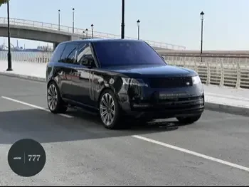 Land Rover  Range Rover Vouge  8 Cylinder  SUV 4x4  Black  2023