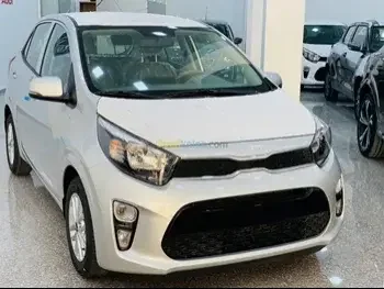 كيا  بكانتو  هاتش باك  أبيض  2022