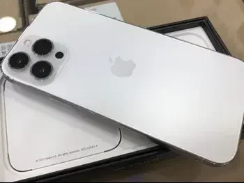 ابل  - ايفون 13  - برو ماكس  - أبيض  - 256 جيجابايت  - تحت الضمان