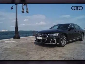 اودي  اي 8 ال  سيدان  أسود  2023