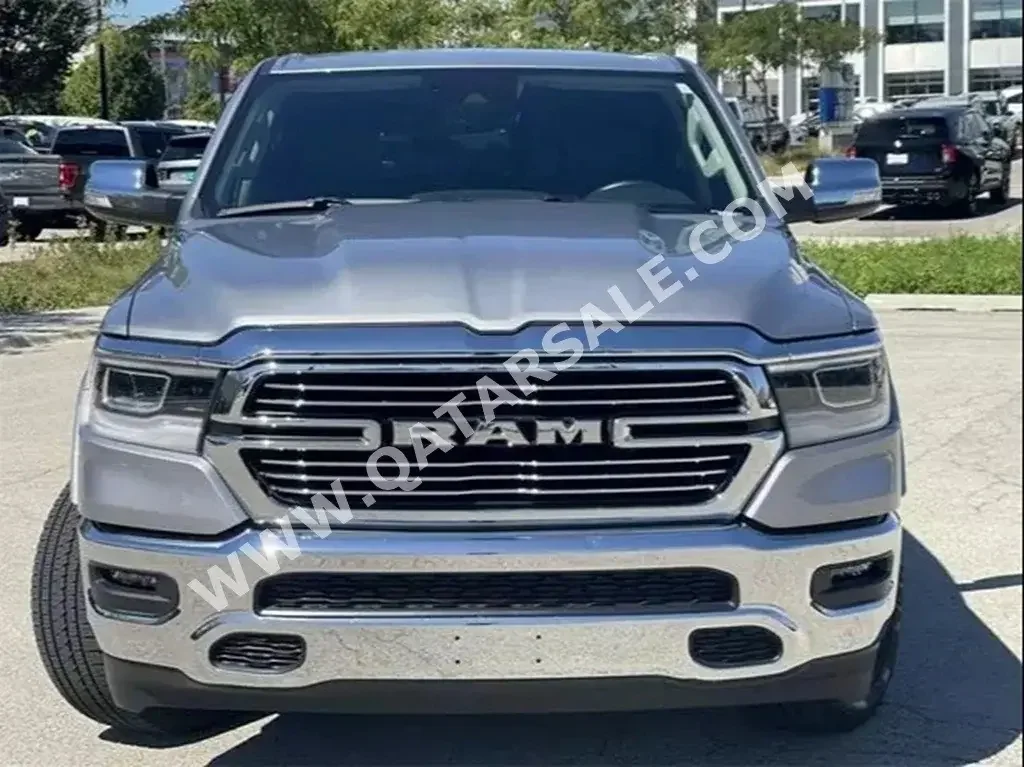 دودج  رام  6 سلندر  إس يو في 4 في 4  أسود  2023