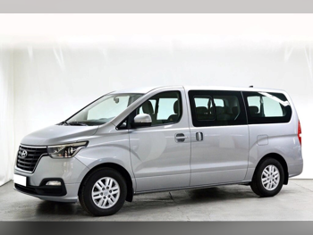 Hyundai  H 1  4 Cylinder  VAN  Silver  2023