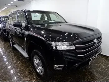 تويوتا  لاند كروزر  جي اكس ار توين توربو  2023  اوتوماتيك  0 كم  6 سلندر  دفع رباعي  اس يو في  أسود  تحت الضمان