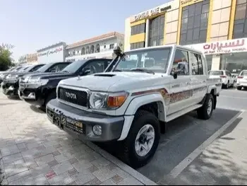 Toyota  Land Cruiser  LX  2023  Manual  0 Km  6 Cylinder  Four Wheel Drive (4WD)  Pick Up  White  With Warranty