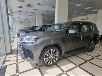 لكزس  ال اكس  600  2022  اوتوماتيك  0 كم  8 سلندر  دفع رباعي  اس يو في  رمادي  تحت الضمان