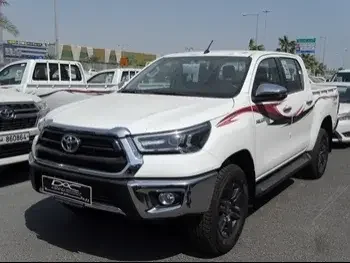 تويوتا  هاي لوكس  2023  اوتوماتيك  0 كم  4 سلندر  دفع رباعي  بيكب  أبيض  تحت الضمان