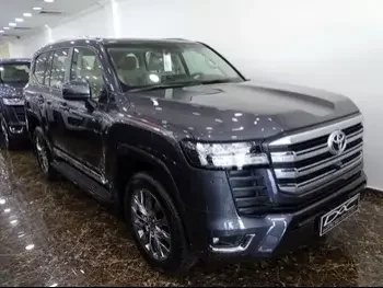 Toyota  Land Cruiser  GXR  2023  Automatic  0 Km  6 Cylinder  Four Wheel Drive (4WD)  SUV  Gray  With Warranty