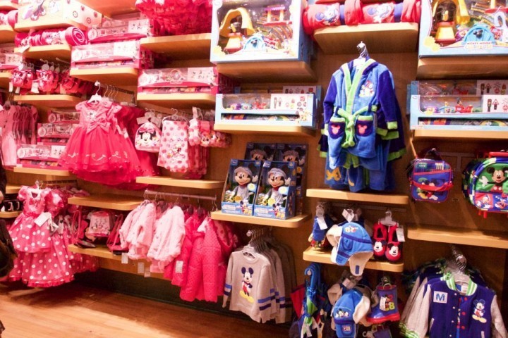 disneystore mall of scandinavia