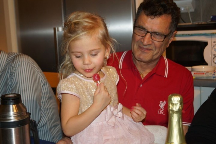 Olivia & Abuelo (3)