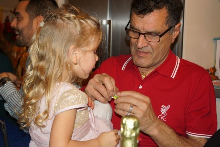 Olivia & Abuelo (6)