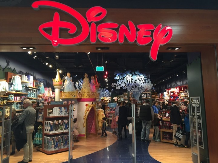 Disney Store (1)