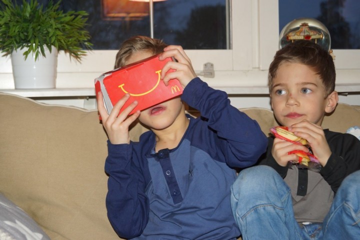 Happy Goggles McDonalds (48)