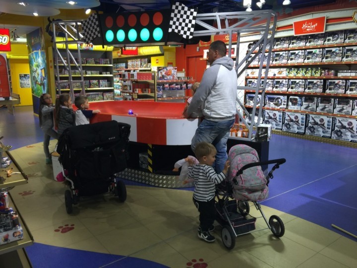 Hamleys Nacka (6)