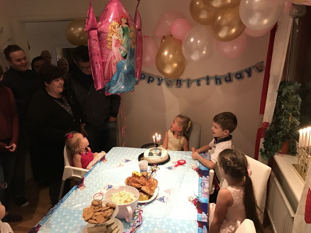 Olivia 4 år (65)