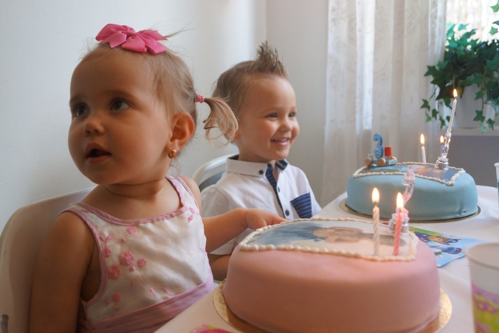 3 år (64)