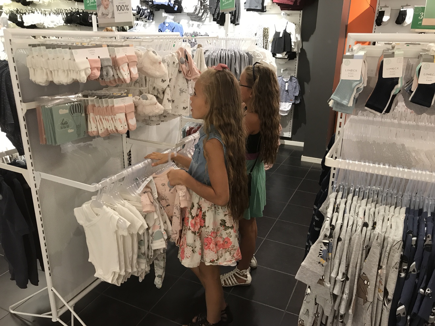 shopping for kids (2)