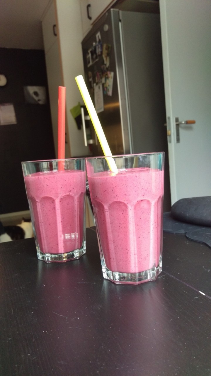 Smoothies med flertalet ekologiska ingredienser