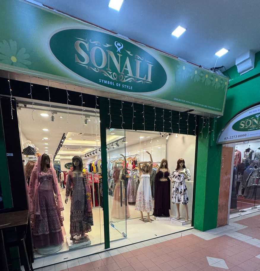 Sonali clothing and fashion