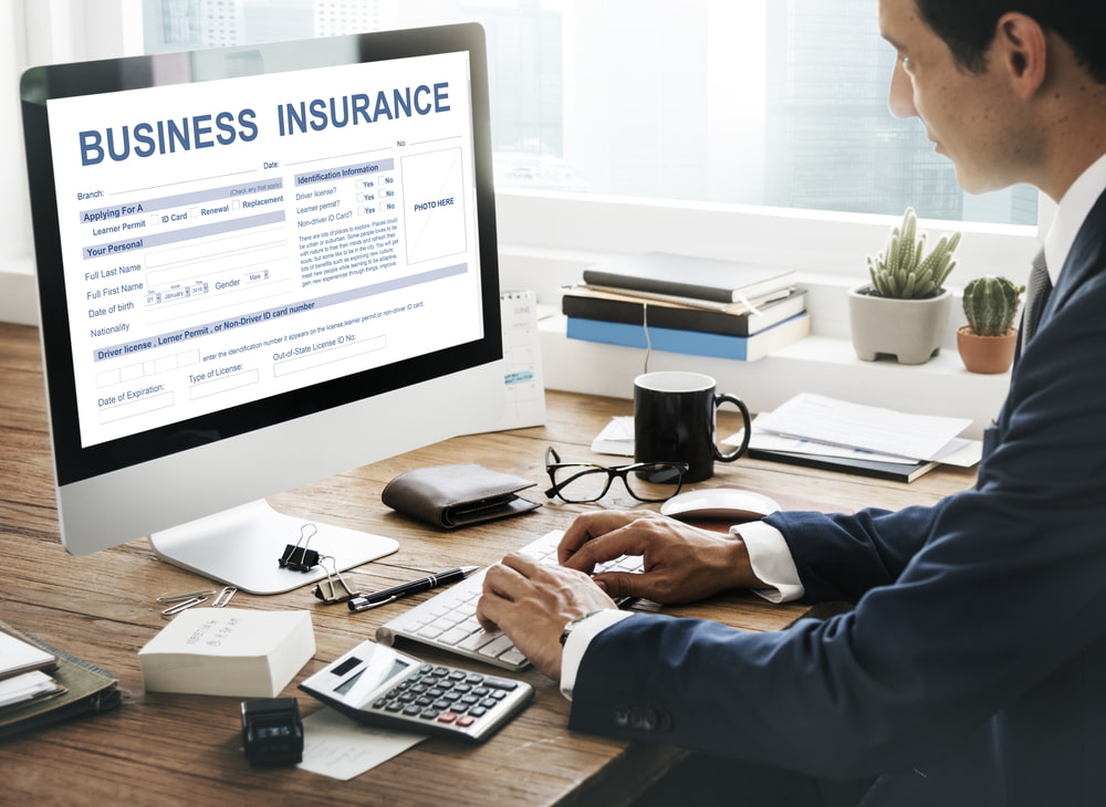 Asuransi bisnis memberikan perlindungan finansial terhadap bisnis yang sedang dijalani.