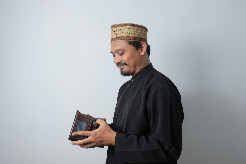 Ada etika bisnis syariah yang perlu diperhatikan oleh pelaku usaha.