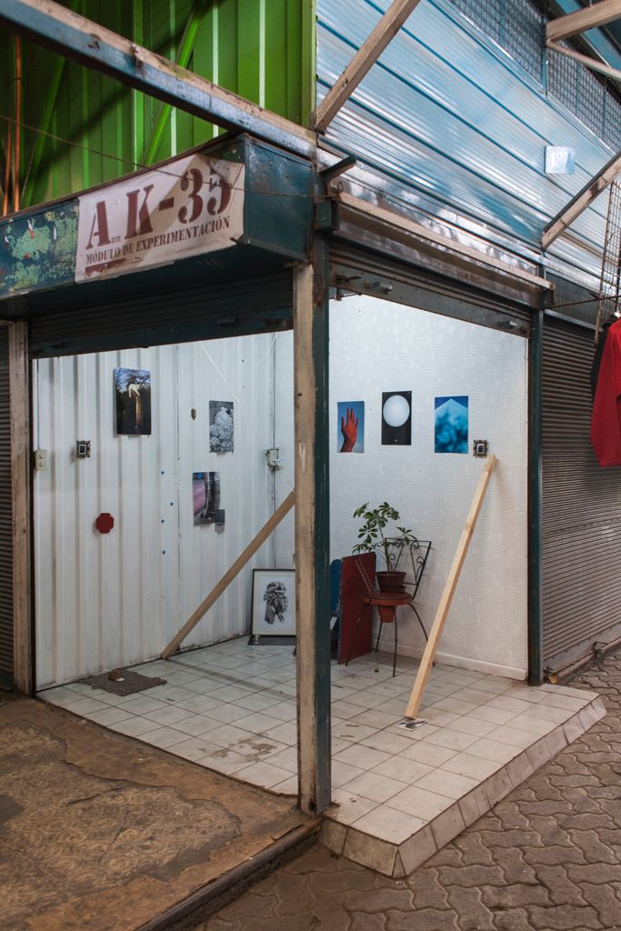 Imagen 4 de la galería de LA SOMBRA SOBRE EL TRIÁNGULO AZUL