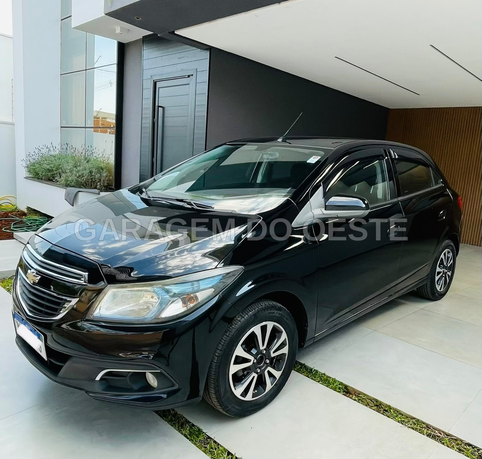 Chevrolet Onix LTZ 1.0 Turbo