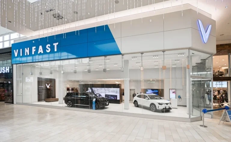 VINFAST CELEBRATES CANADIAN LAUNCH WITH OPENING OF FIRST STORE AT YORKDALE SHOPPING CENTER 