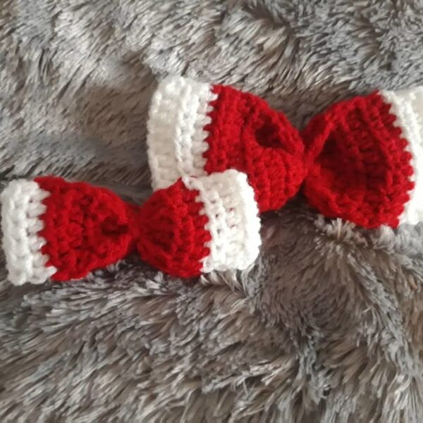 Crochet bow clips - main product image