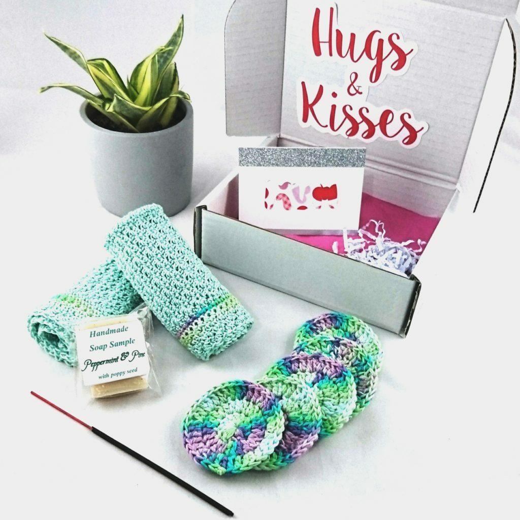 Crochet Spa Set, Mother’s Day gift, gift box, gifts for mum, pamper kit, bath and spa, cotton