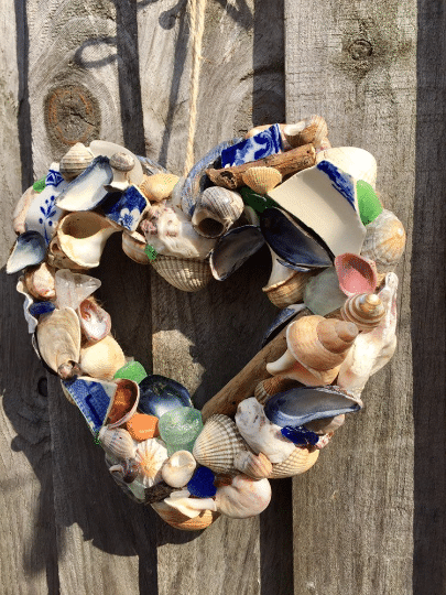 Shell Wreath, Heart Wreath, Seashells, Door Wreath, Present, Gift, Wedding, OOAK, Handmade - product image 4