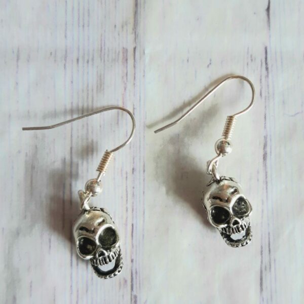 Silver skull earrings - product image 2