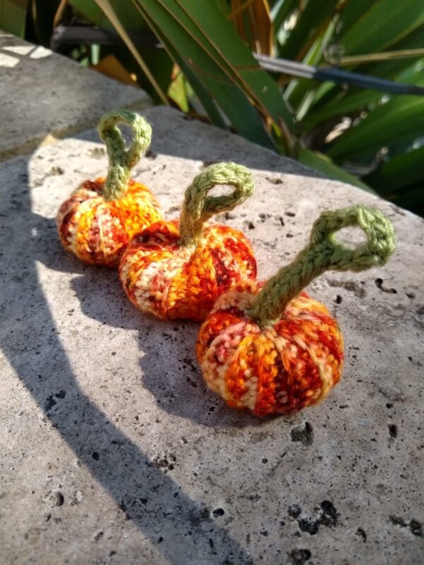 Crochet pumpkin keyring/ bag charm - product image 2