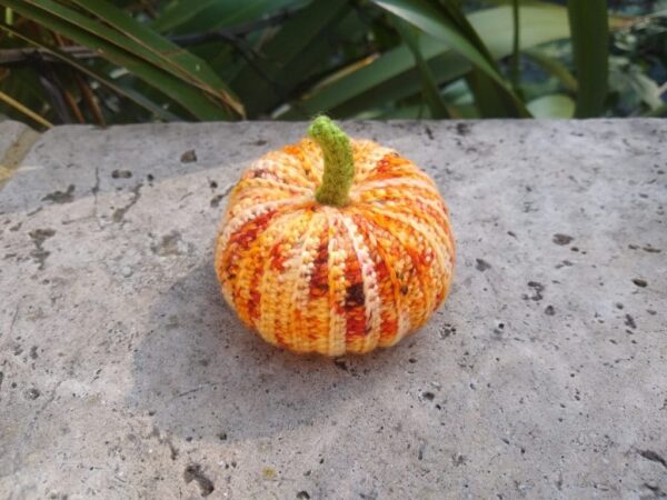 Crochet Pumpkin Pincushion - product image 3