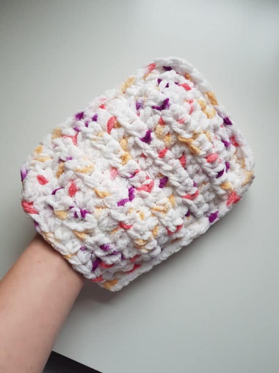 Hev’s Dusting Mitt - product image 4